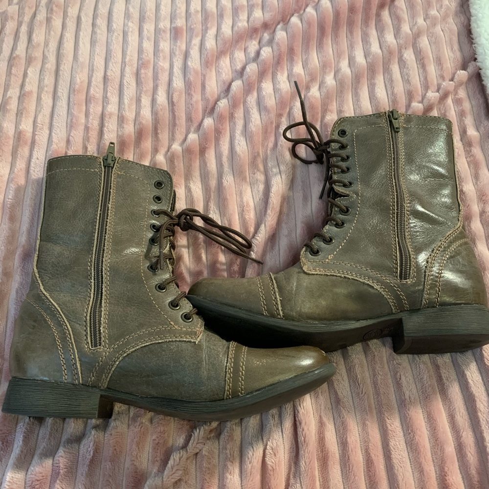 steve madden grey zip up boots women’s 7.5